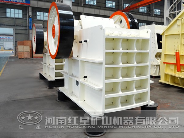 工業硫磺鄂式破碎機 工業硫磺鄂式破碎機