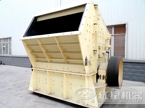 混凝土反擊式破碎機(jī) 混凝土反擊式破碎機(jī)