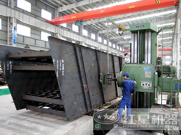 振動(dòng)篩 振動(dòng)篩