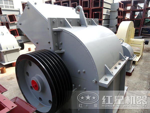 新型錘式破碎機 新型錘式破碎機