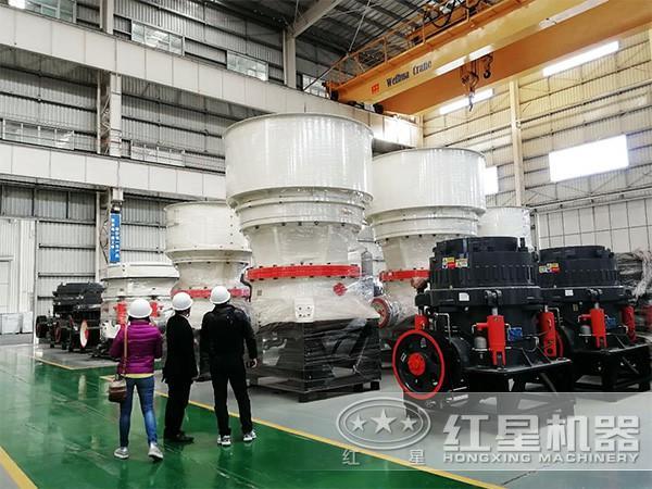 圓錐式破碎機(jī) 圓錐式破碎機(jī)