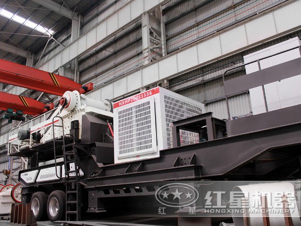 移動(dòng)碎石機(jī)