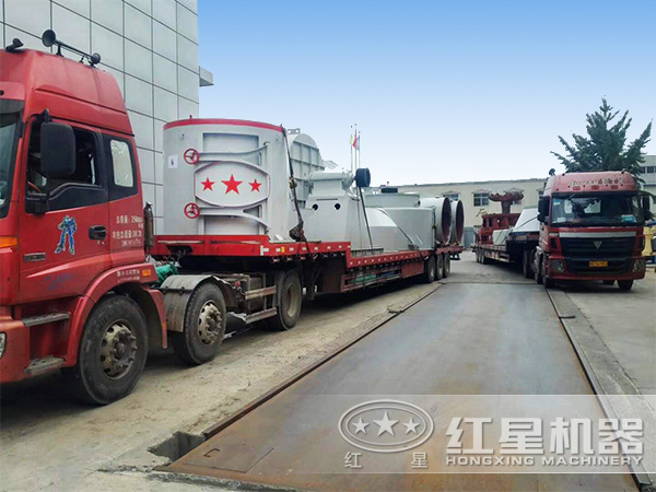 立式磨粉機(jī)發(fā)貨現(xiàn)場(chǎng) 立式磨粉機(jī)發(fā)貨現(xiàn)場(chǎng)