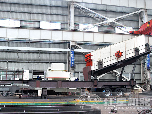 車載小型移動式制砂機生產(chǎn)車間 車載小型移動式制砂機生產(chǎn)車間