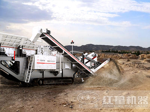 履帶式移動破作業(yè)現場