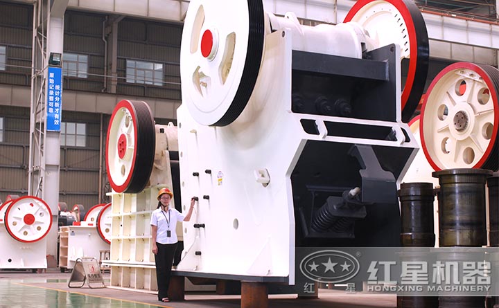 大型煤炭粉碎機(jī) 大型煤炭粉碎機(jī)